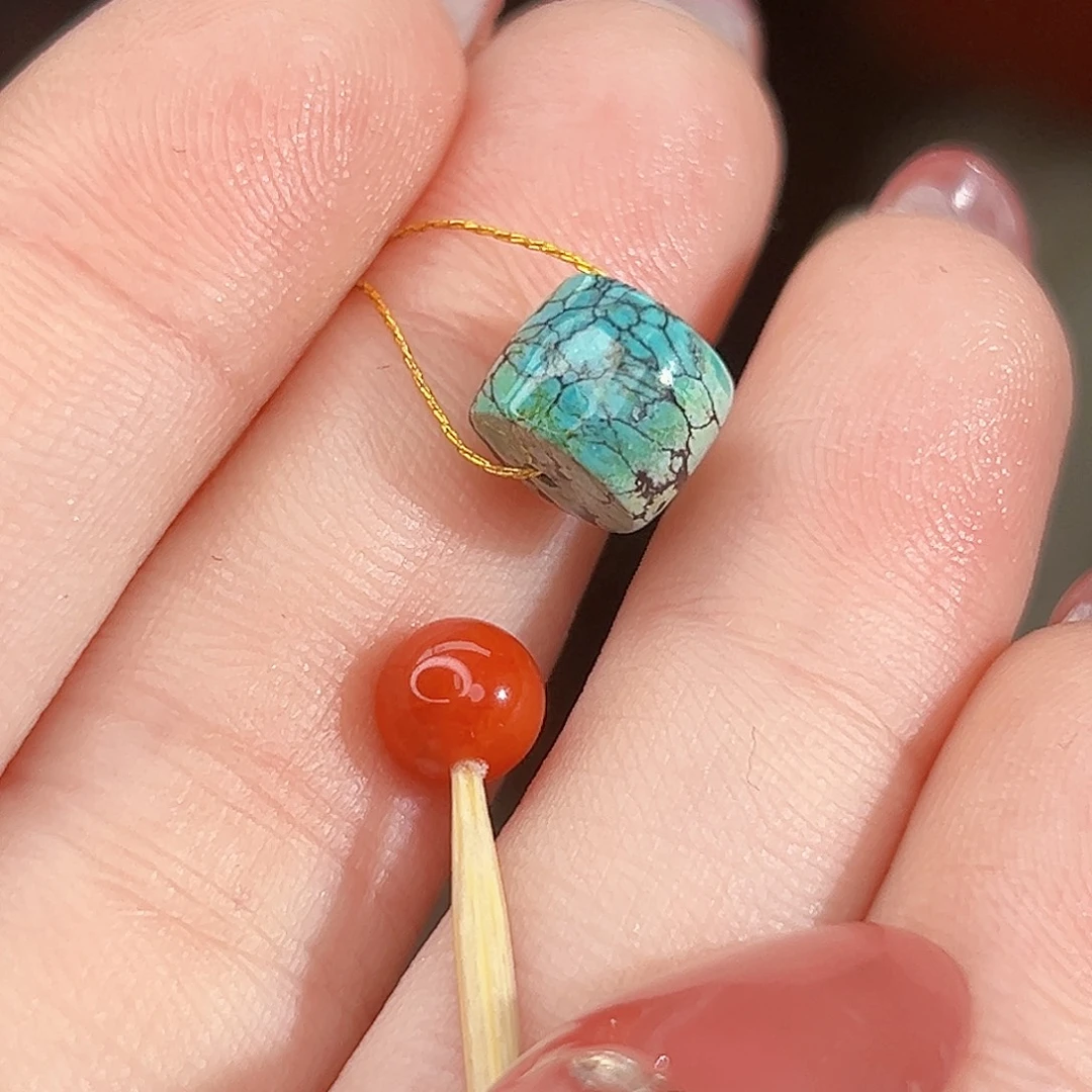 南红玛瑙未镶嵌珠宝奇石