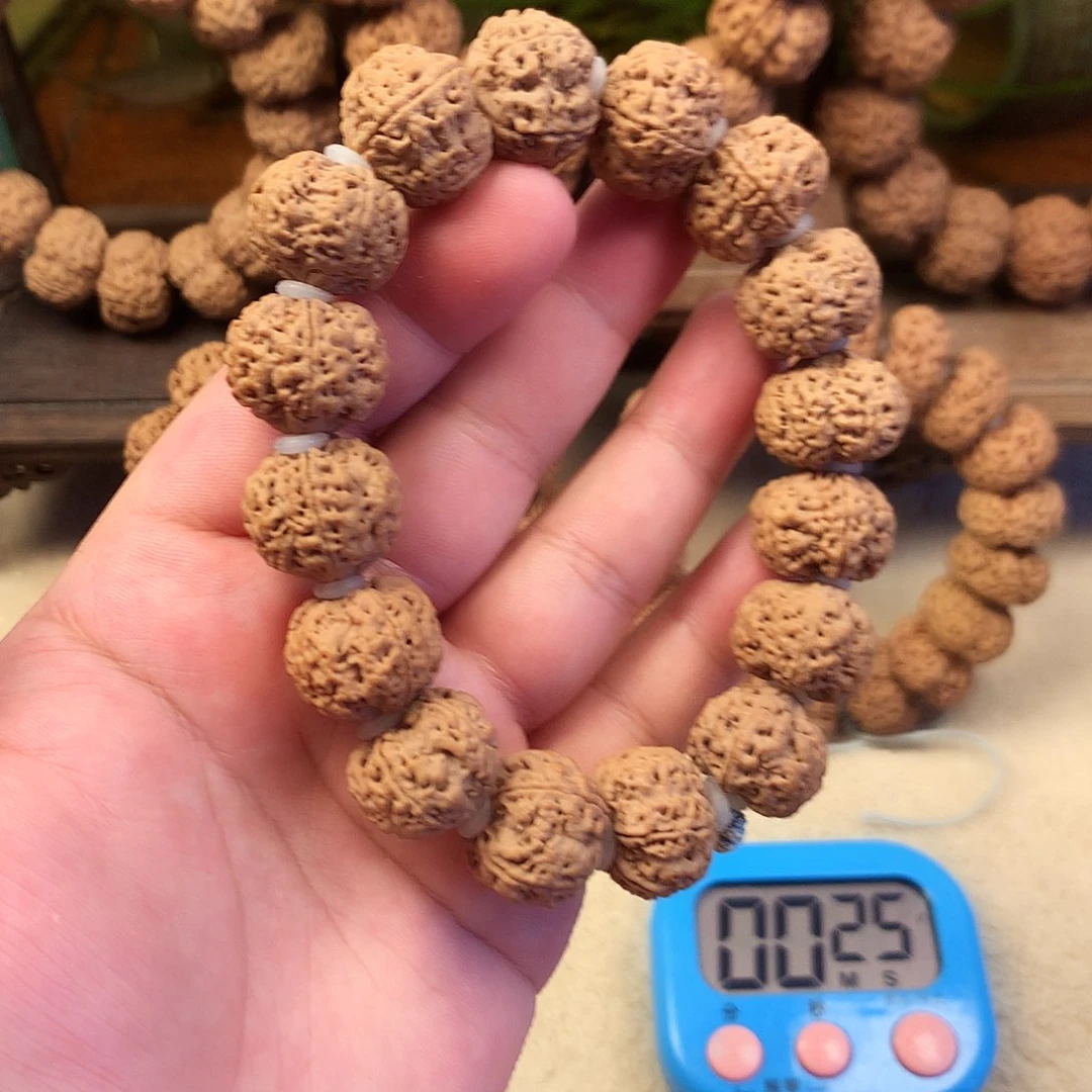 金刚菩提吊坠怪*1。