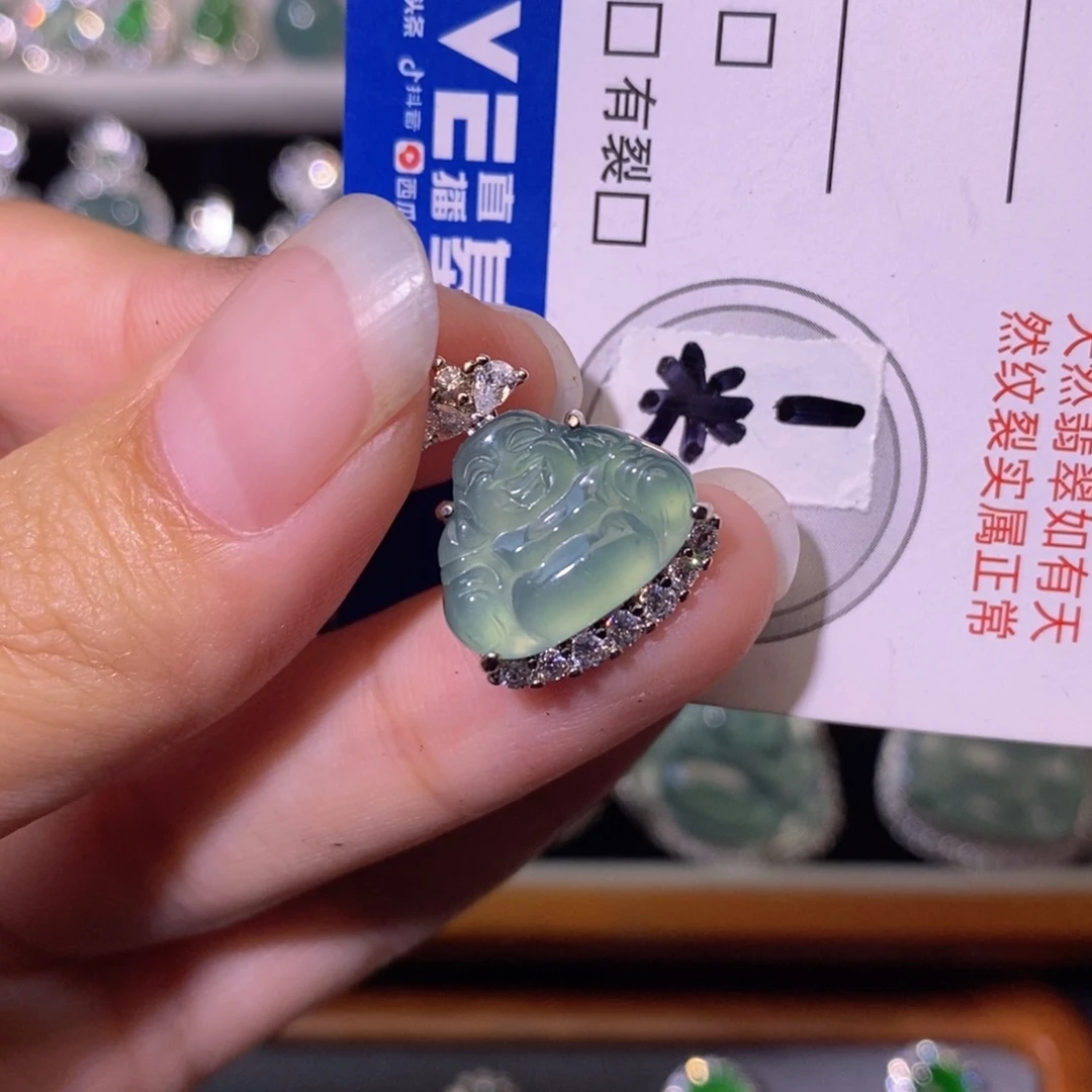 翡翠未镶嵌颈饰天然