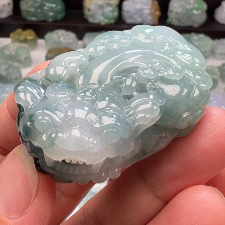 颈饰未镶嵌翡翠貔貅