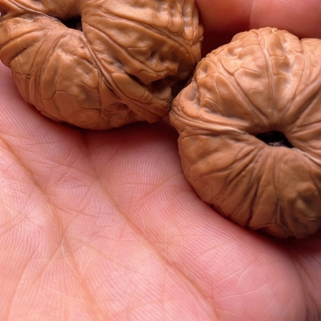 【闪购商品】文玩核桃吊坠果*。Suu to cooking