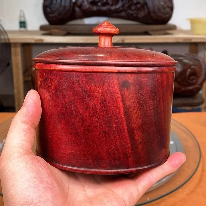 木乐***洲紫檀茶叶罐
