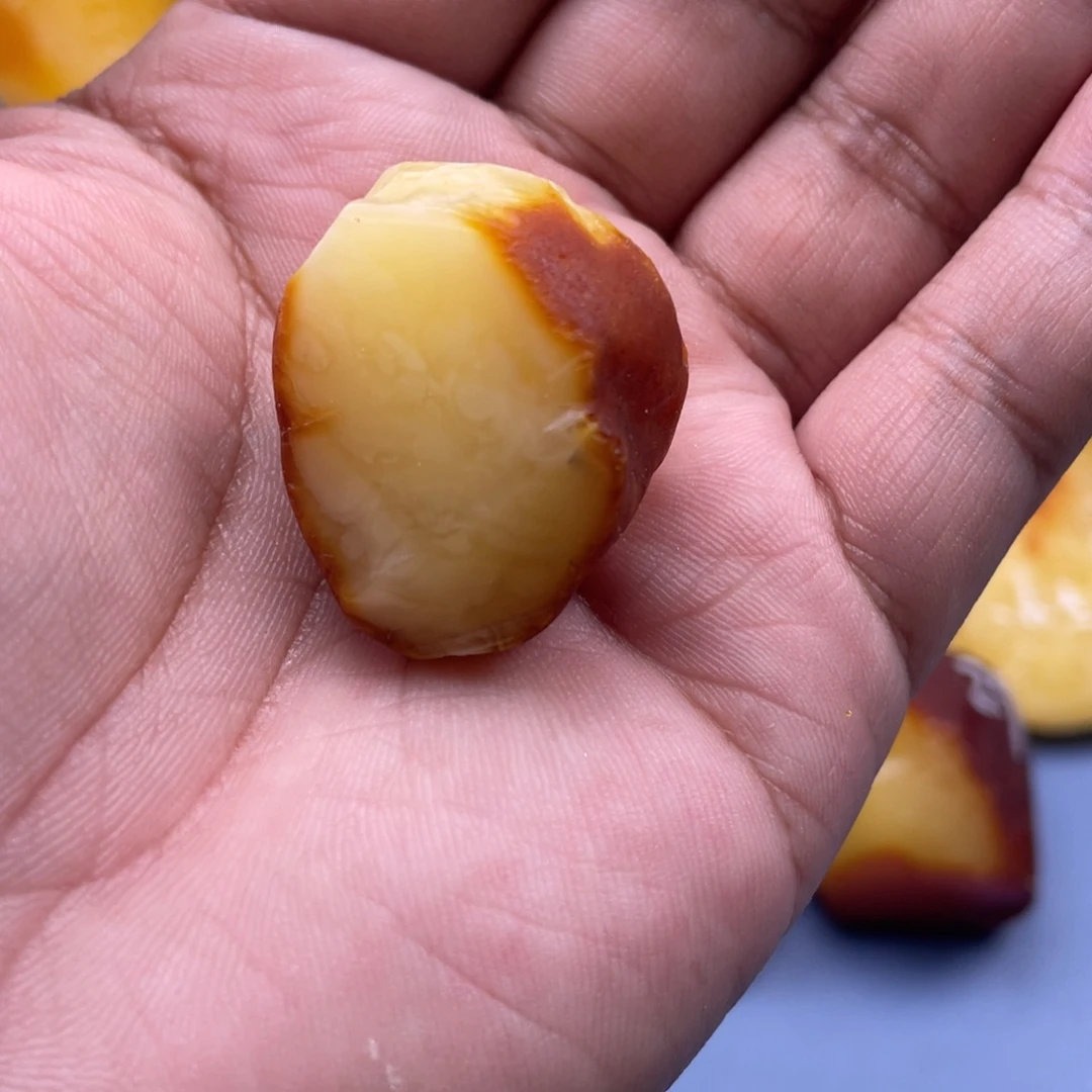 定制琥珀未镶嵌蜜蜡定制