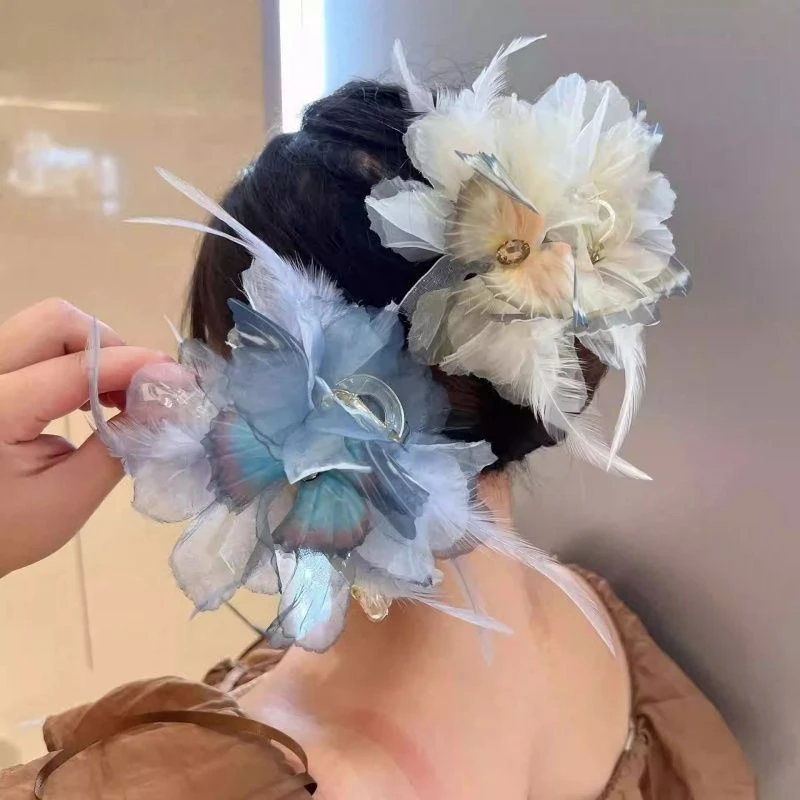 幻蝶羽毛抓夹2025年新款发夹头饰后脑勺盘发鲨鱼夹氛围感大号头花