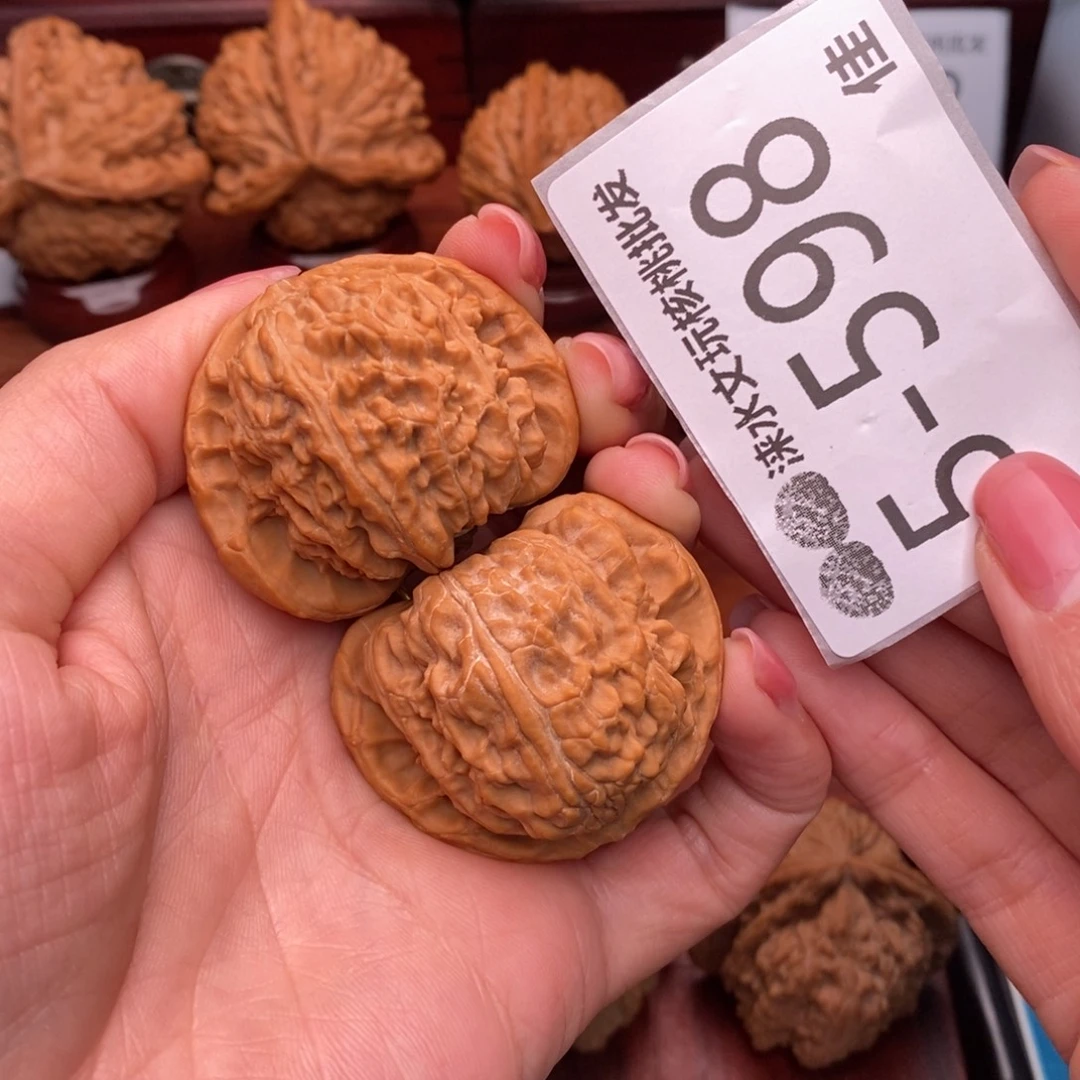 文玩核桃把件41闷白