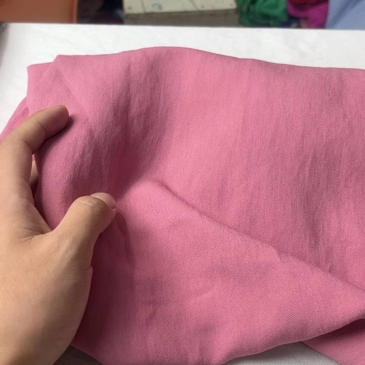 棉混纺豆粉厚2米。