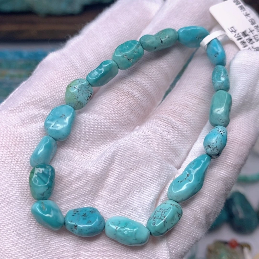 绿松石未镶嵌原矿