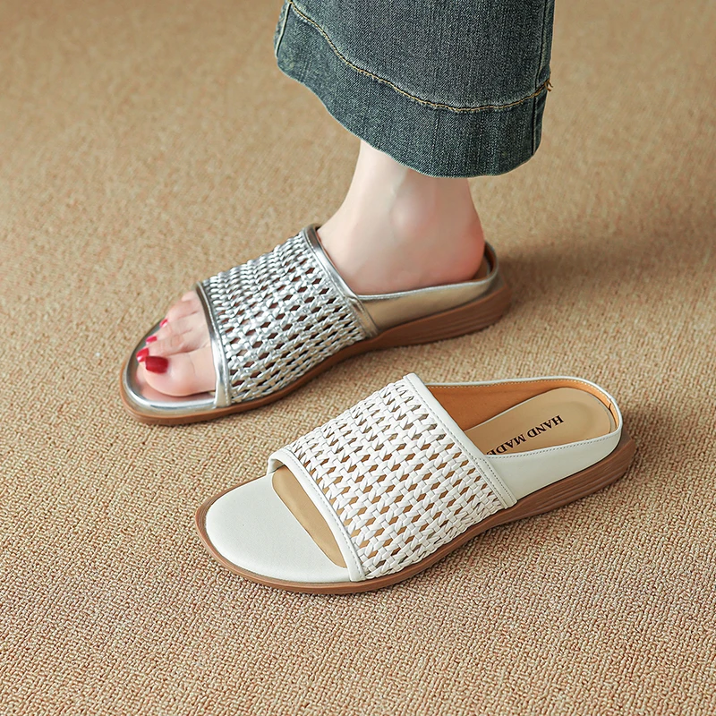 一字拖鞋女夏外穿时尚2025年新款休闲复古舒适平底编织镂空凉拖女