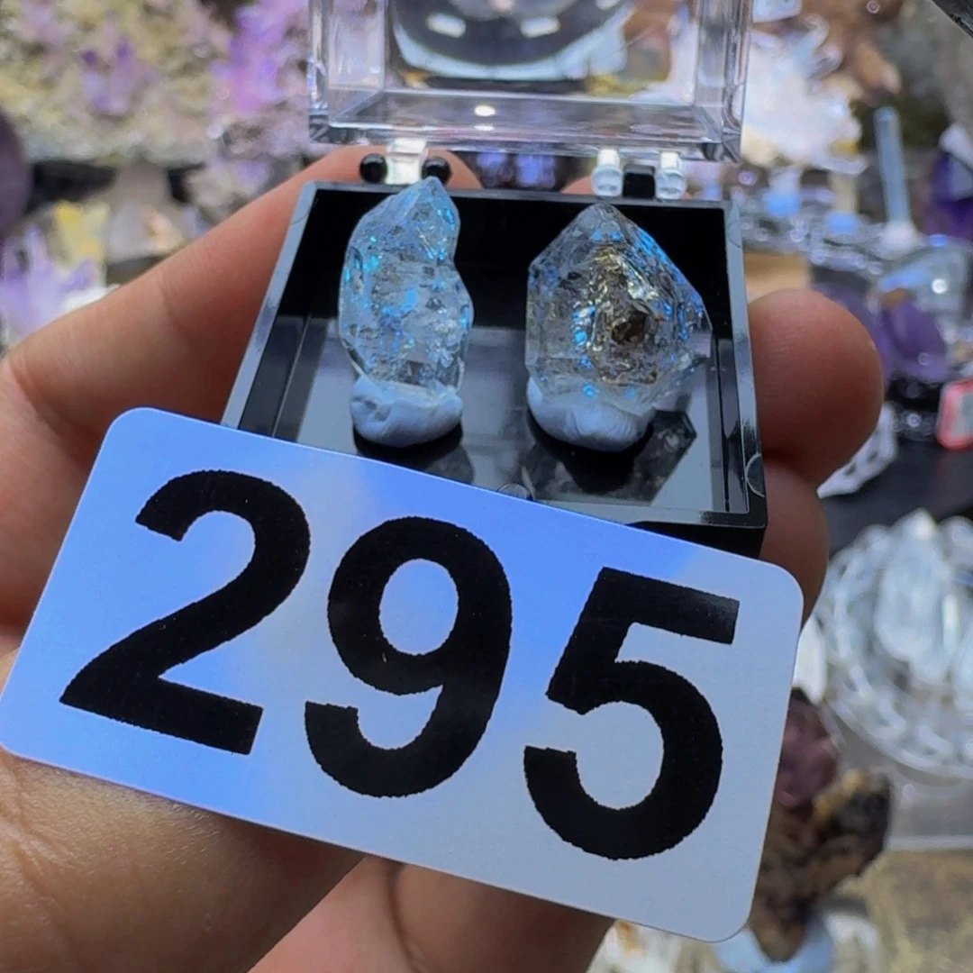 未镶嵌水晶珠宝半成品
