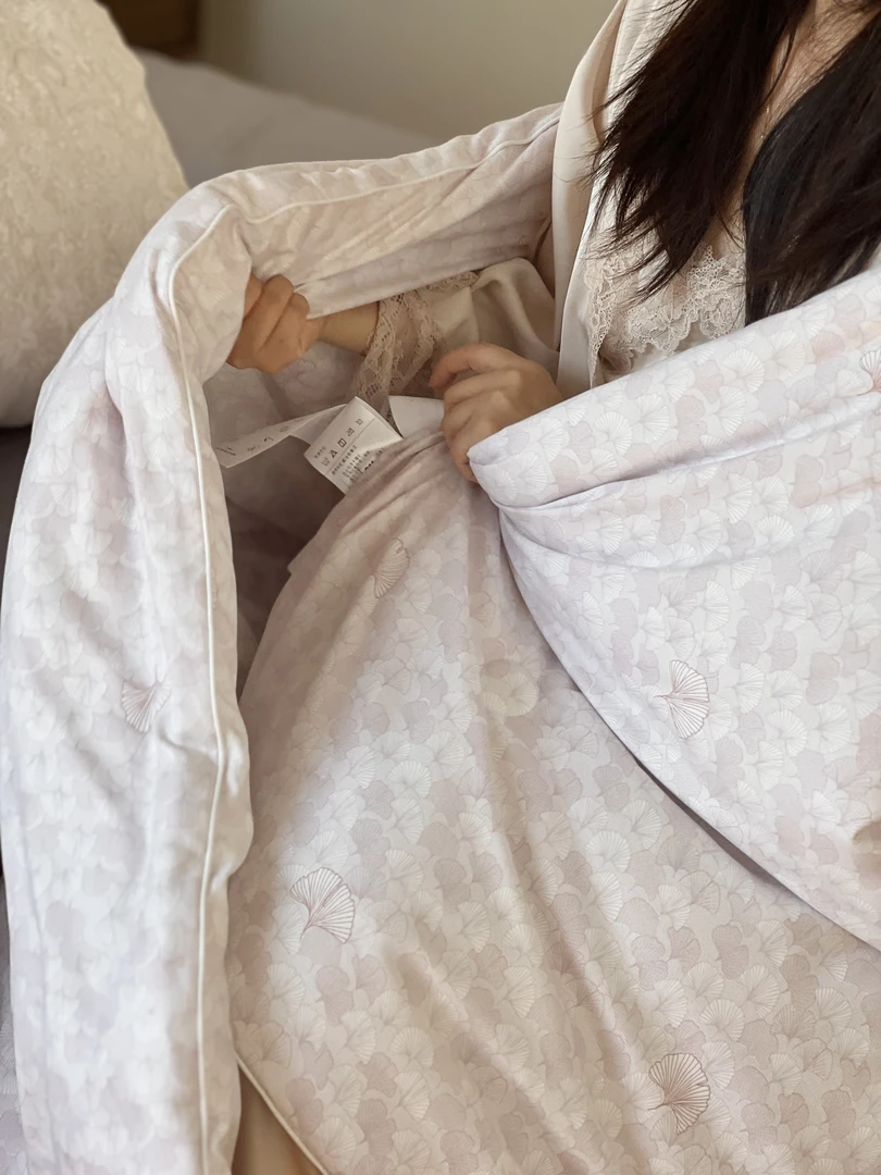 羽绒被超强平替 数码印花微磨毛面料 7A级抗菌｜超强防螨抗菌