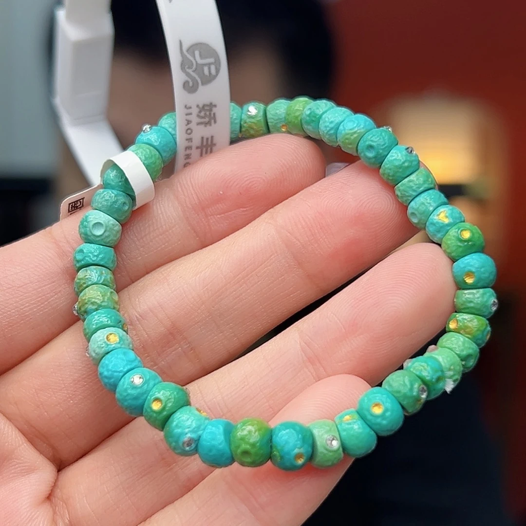 未镶嵌绿松石珠宝奇石