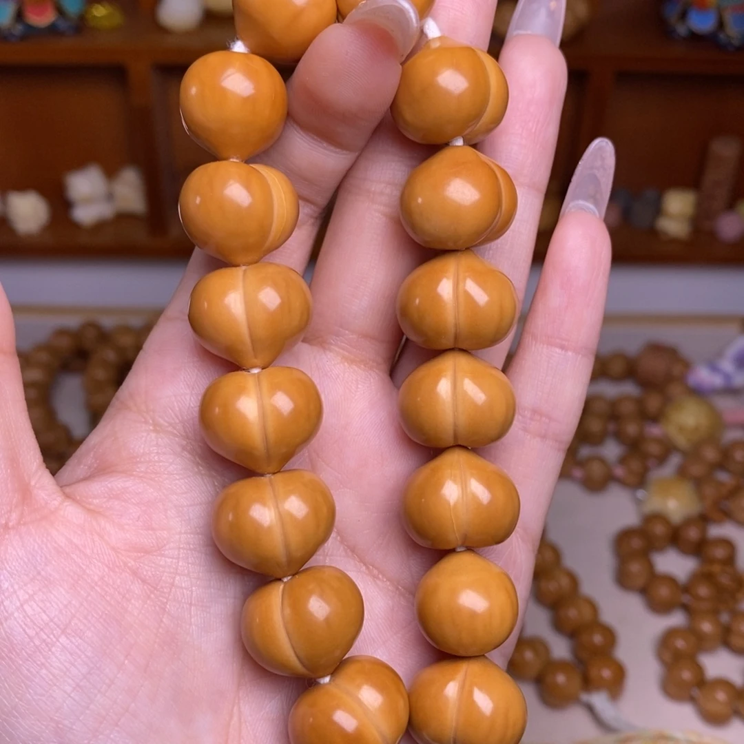 猴头核桃吊坠17➕超大尺寸高定玻璃底柯基屁桃手持