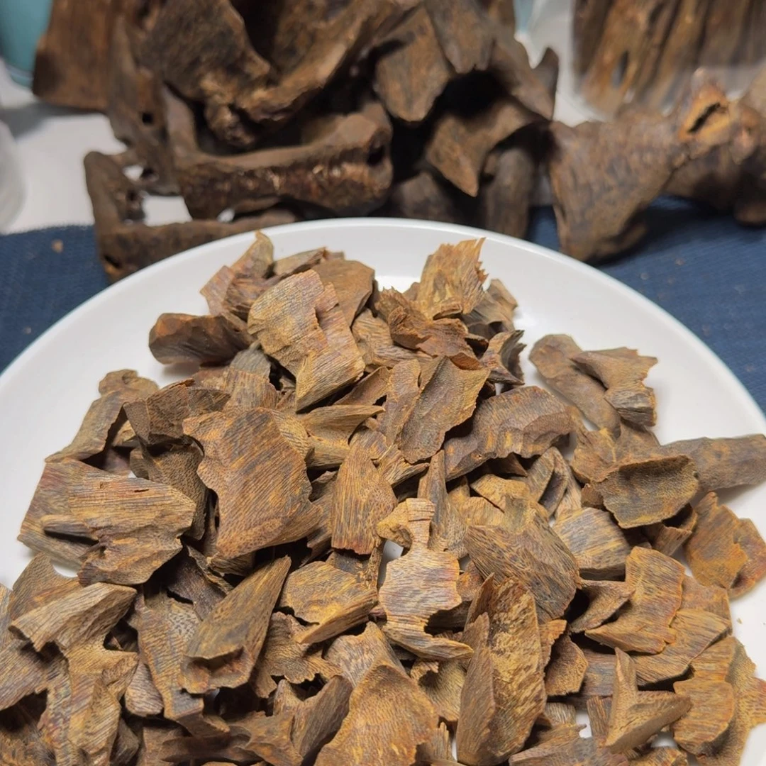 白***帝树脂制品乌身圆叶10克