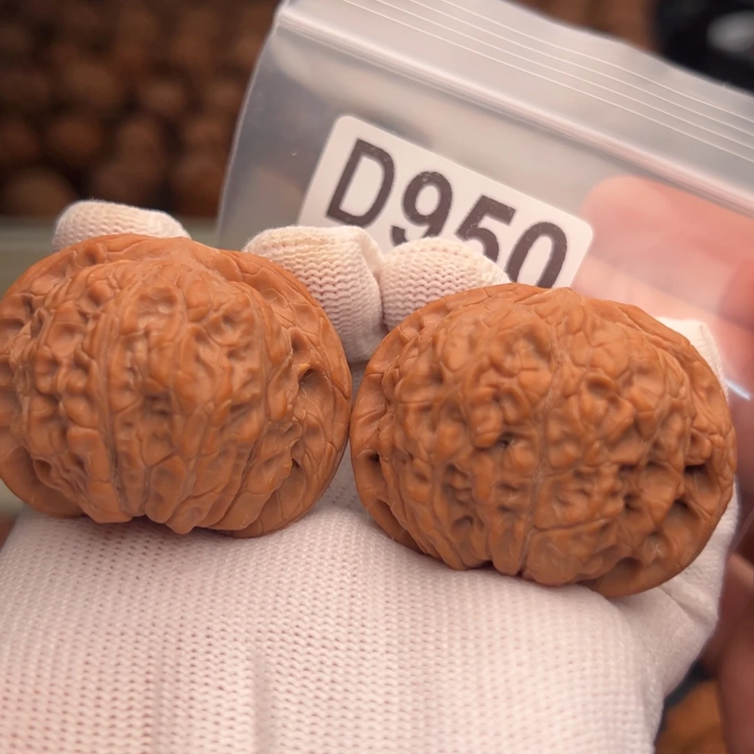 大***能吊坠文玩核桃D950血麒麟44