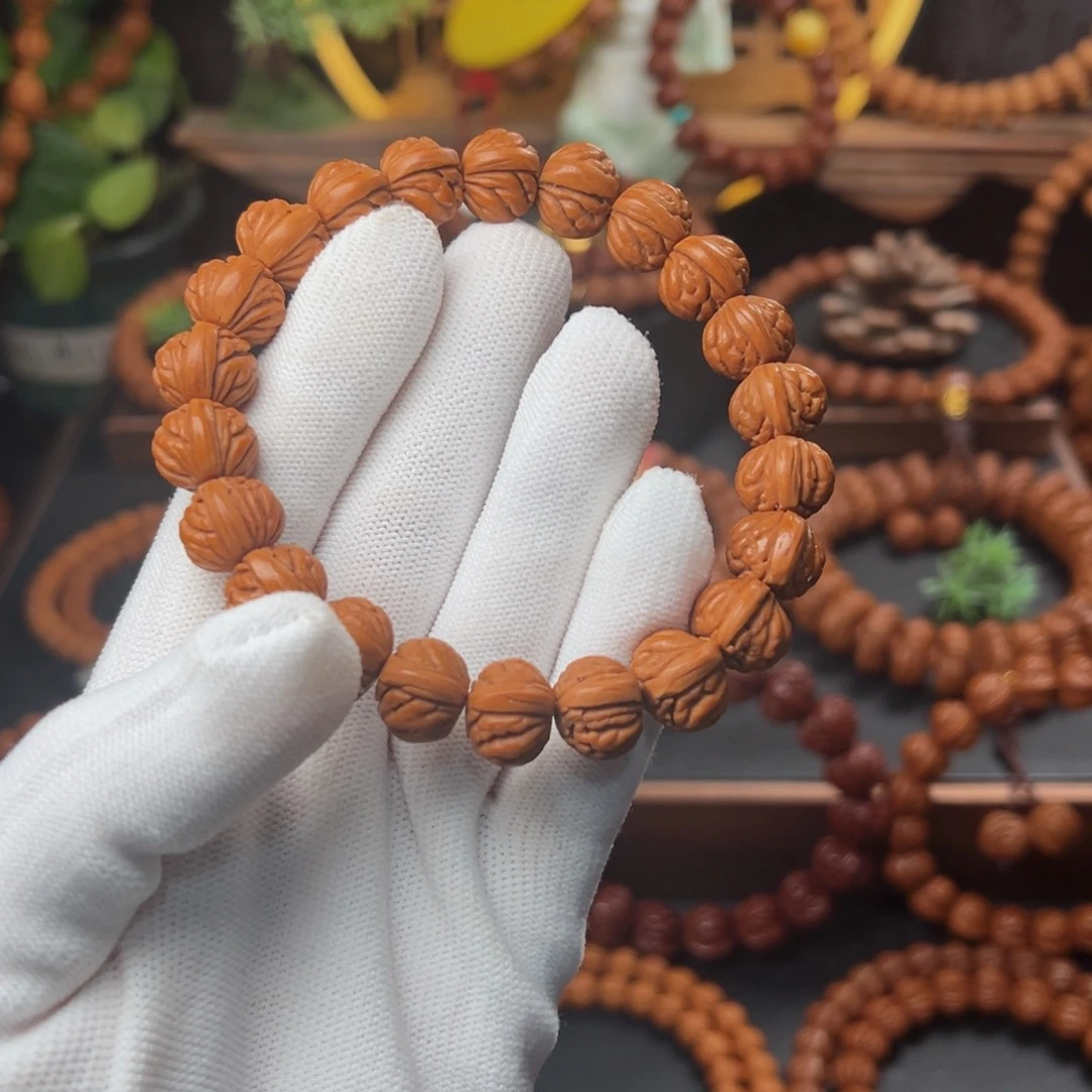 吊坠桃核1.2➕火麒麟手串