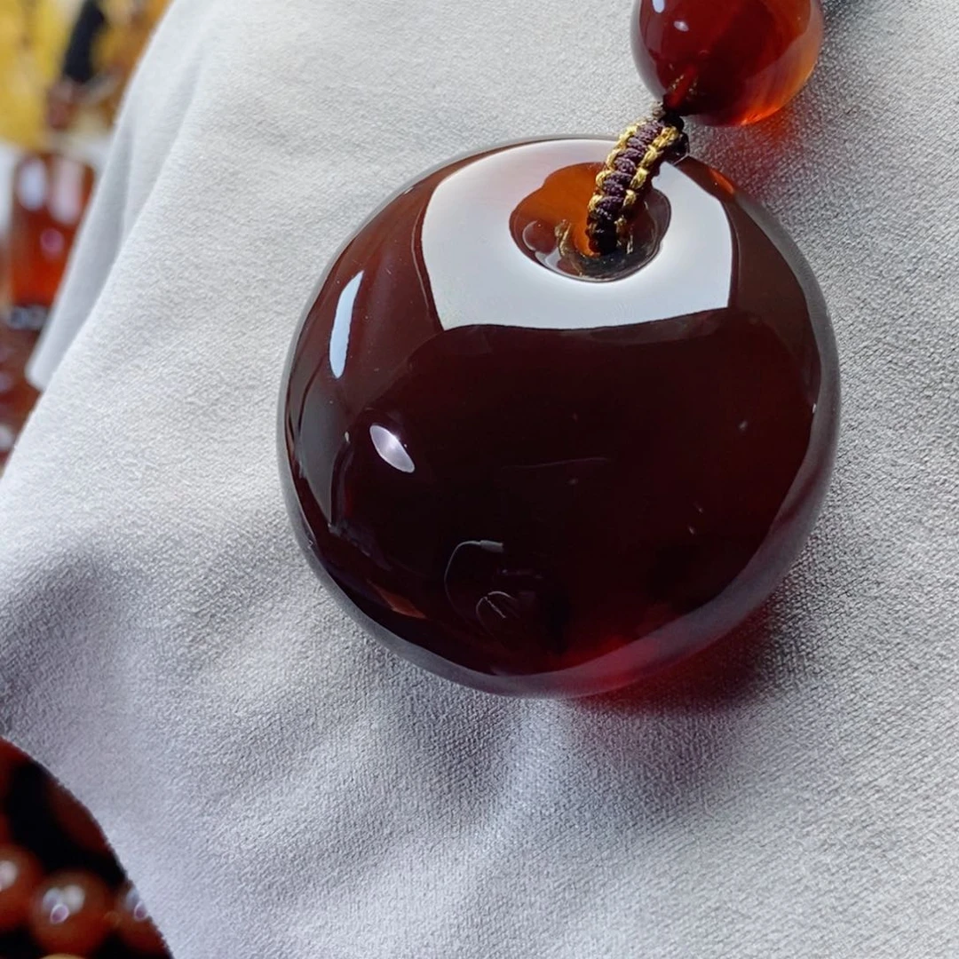 裸石琥珀（棕珀）未镶嵌愿****掌