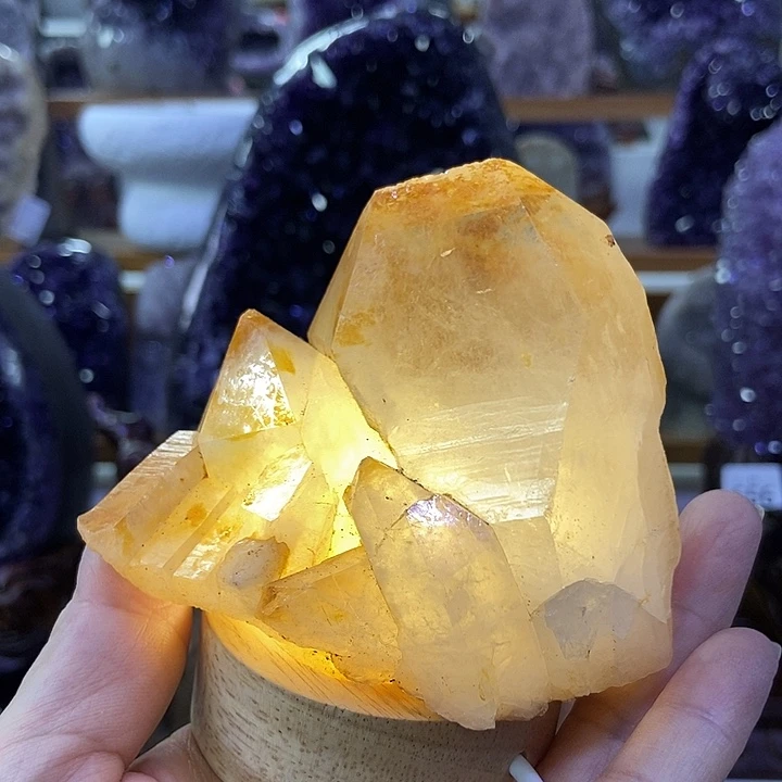 未镶嵌大型摆件（非配饰）紫晶