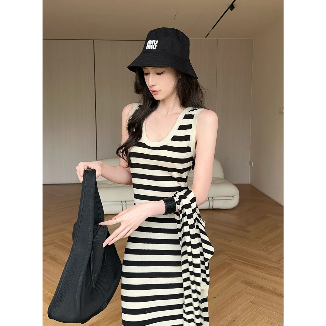 JIJINQI显瘦气质条纹长裙收腰设计感两件套连衣裙女 JD05TMPT1306