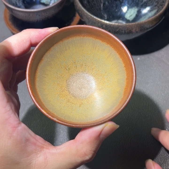 茶盏我在开会没时间出去买