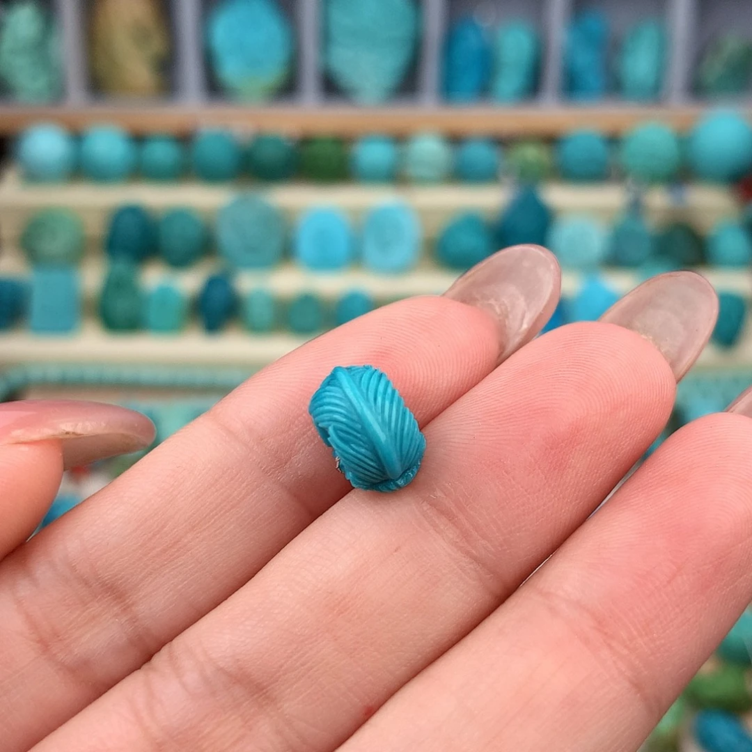 未镶嵌绿松石珠宝奇石