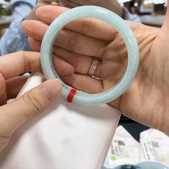 未镶嵌手镯翡翠天然缅甸A货翡翠手镯
