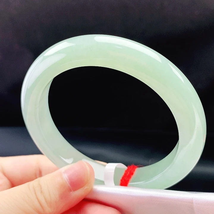 未镶嵌手镯翡翠55圈