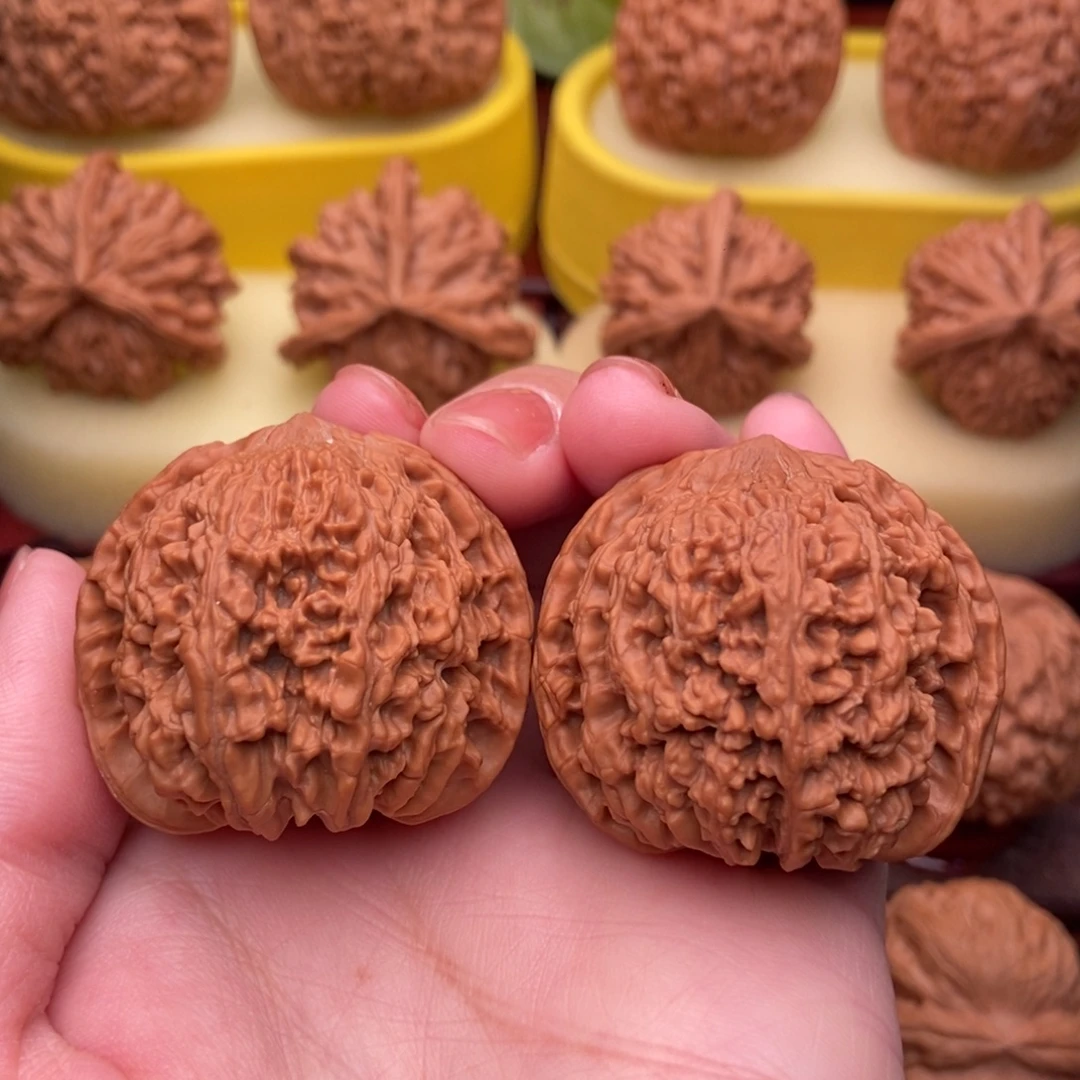 把件文玩核桃精品满天星狮子头41