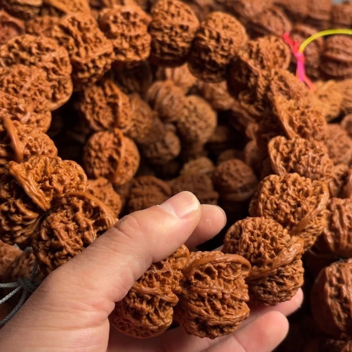 桃核吊坠?****满天星123456