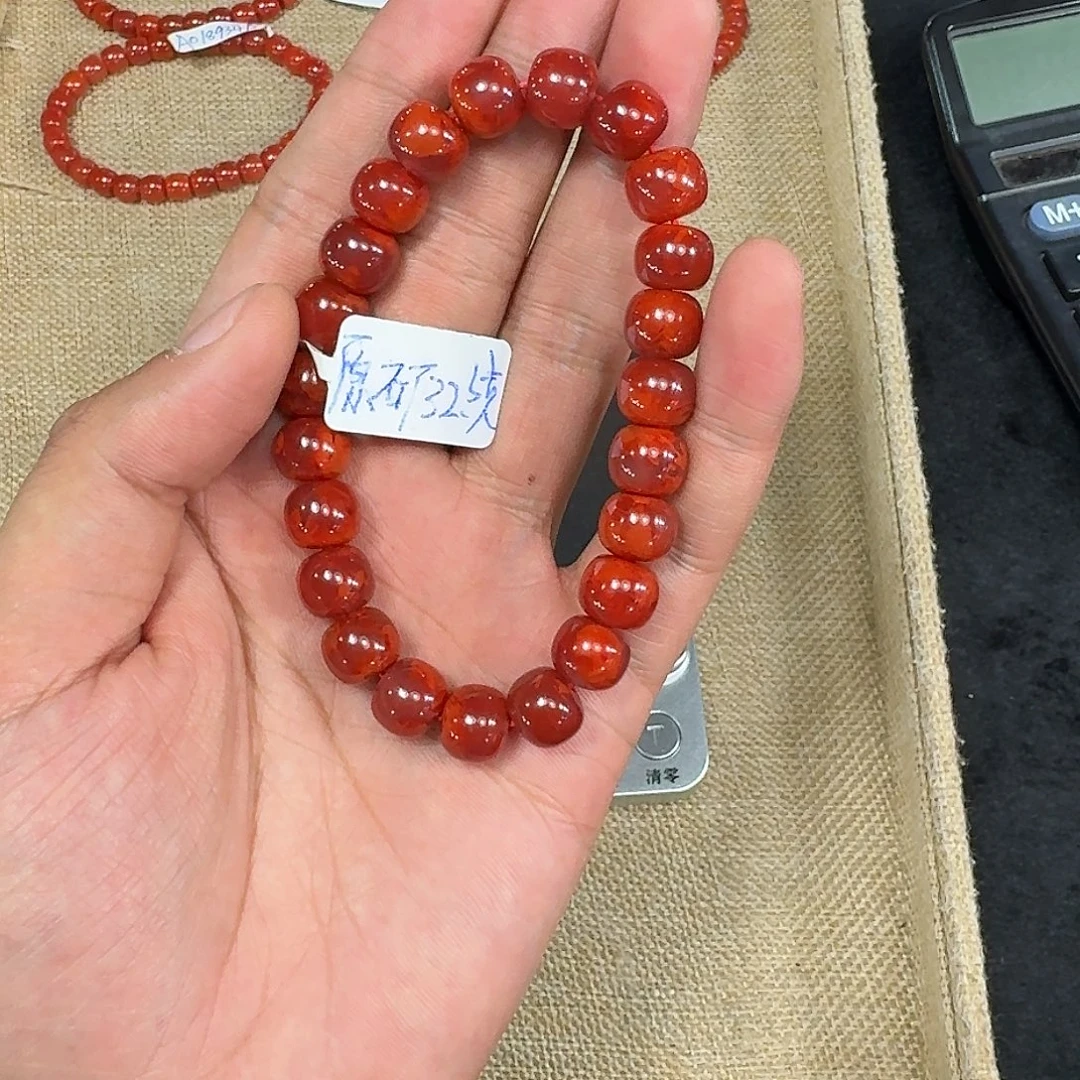 S***s南红玛瑙未镶嵌手链原矿南红手串10mm高品质火焰纹牛血