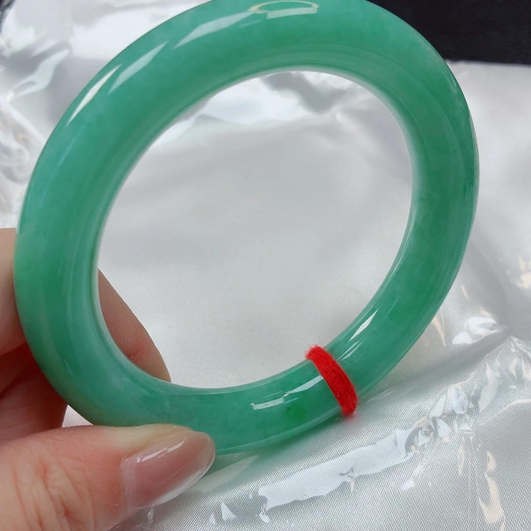 翡翠未镶嵌手镯55