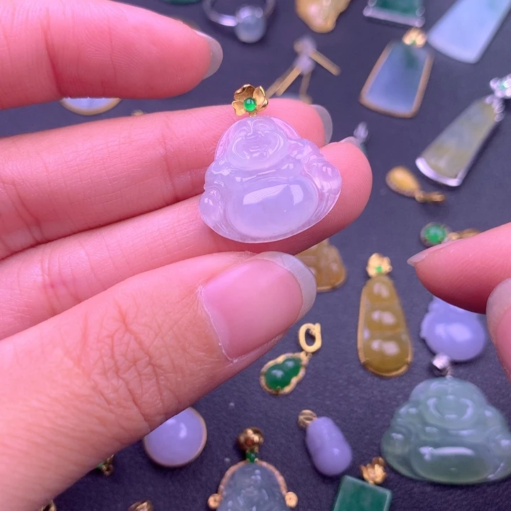 颈饰18K金镶嵌翡翠翡翠