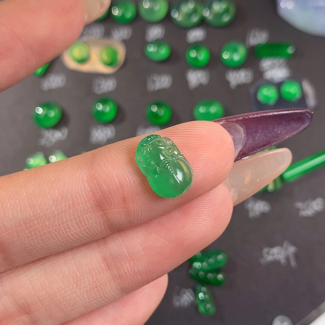 翡翠散珠11.2 7.3 3.4