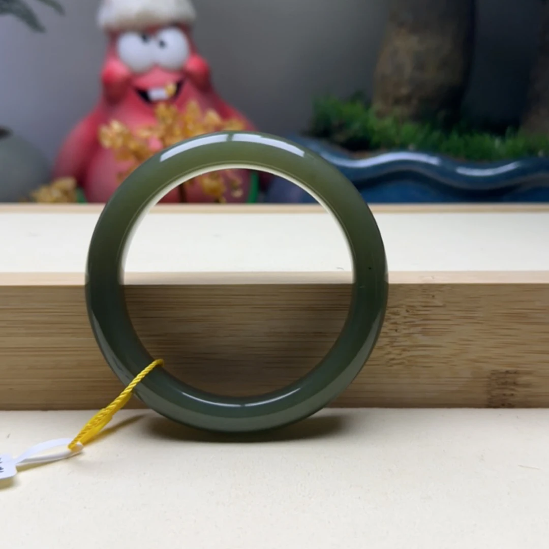 纯天然和田玉菠菜绿A005-5冰透