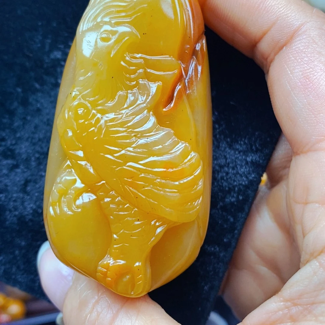 未镶嵌石英质玉（黄龙玉）吊坠(不含链)