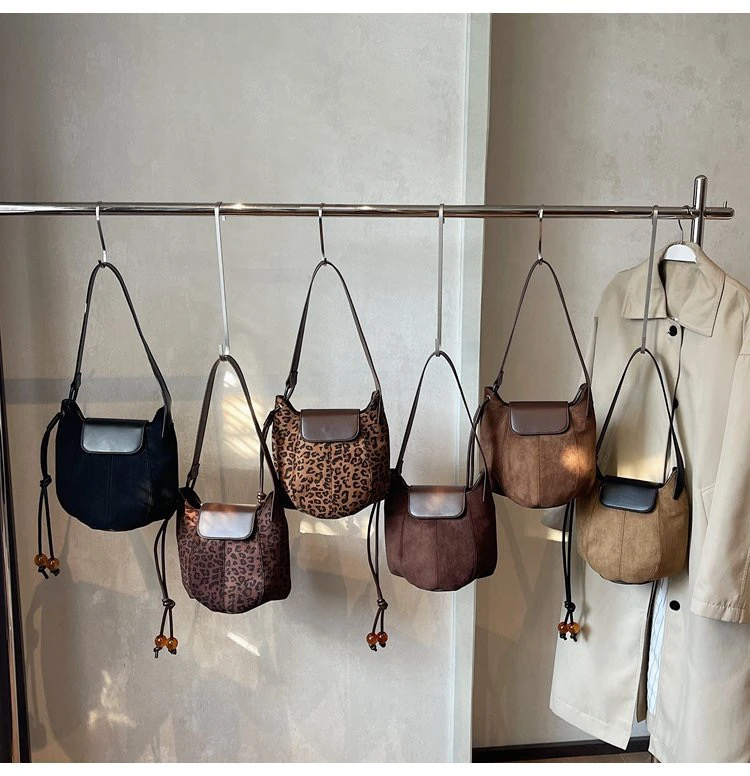 新款麂皮绒复古南瓜水桶包时尚百搭单肩斜挎包小众通勤女包