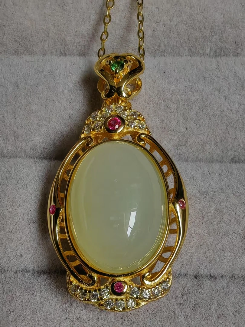 九爷和田玉古法镶嵌蛋面吊坠10号