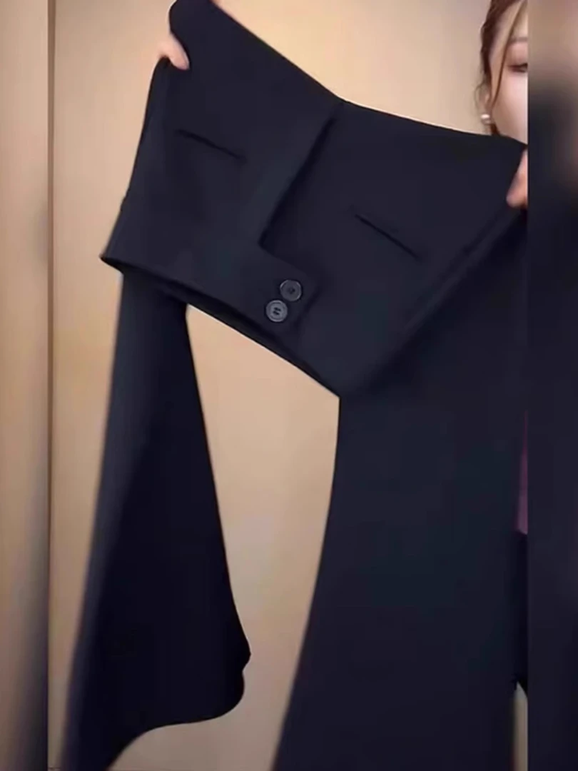 黑色微喇休闲裤女2025年春季新款高腰显瘦时尚休闲长裤