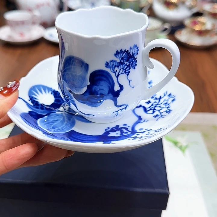 瓷片杯子杯子杯子杯子水杯杯子