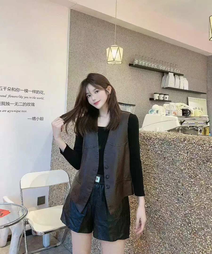 2025秋季新款时尚网红气质百搭洋气显瘦PU马甲016