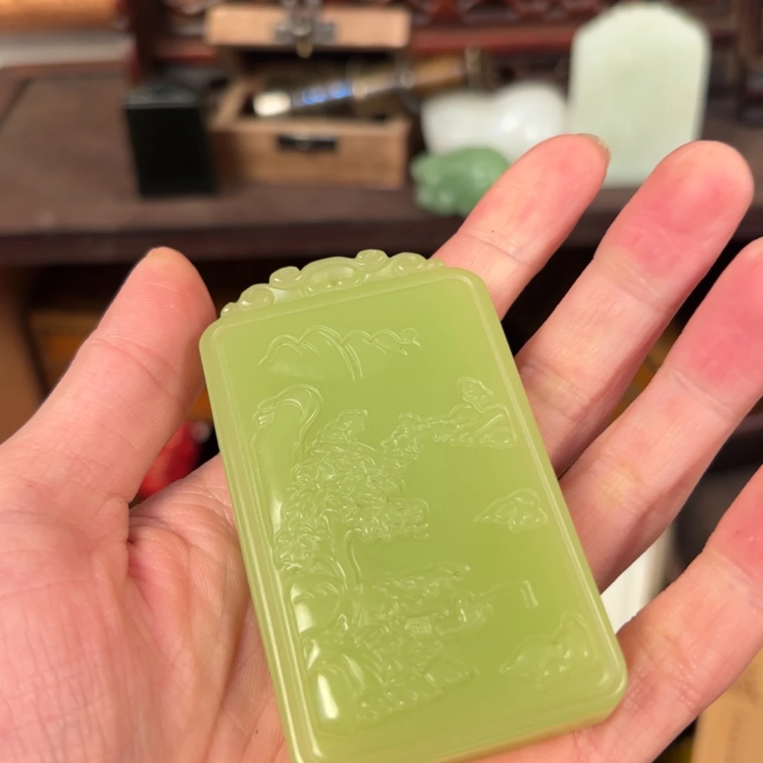 和田玉未镶嵌挂件