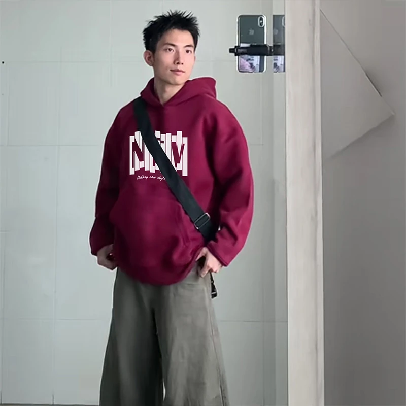 美式个性几何字母印花宽松酒红色连帽卫衣男女秋冬季休闲情侣上衣