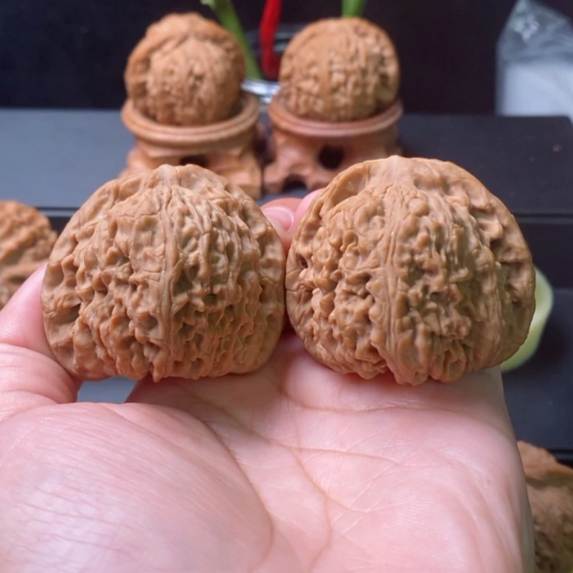 【闪购商品】吊坠文玩核桃45尺南酱