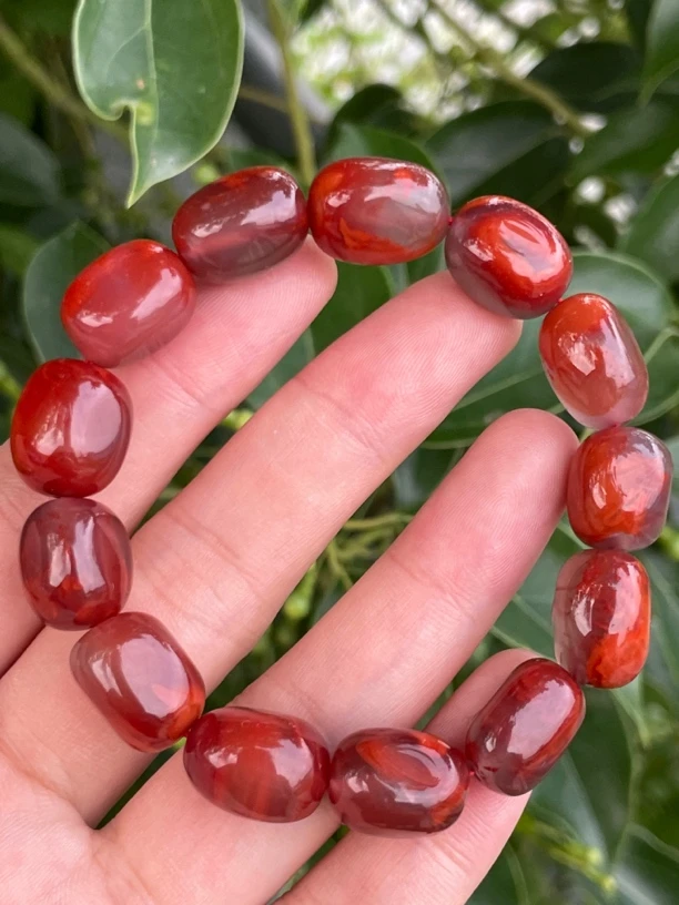 精品南红随行单圈手串，玫红冰飘，尺寸11.5x14mm左右