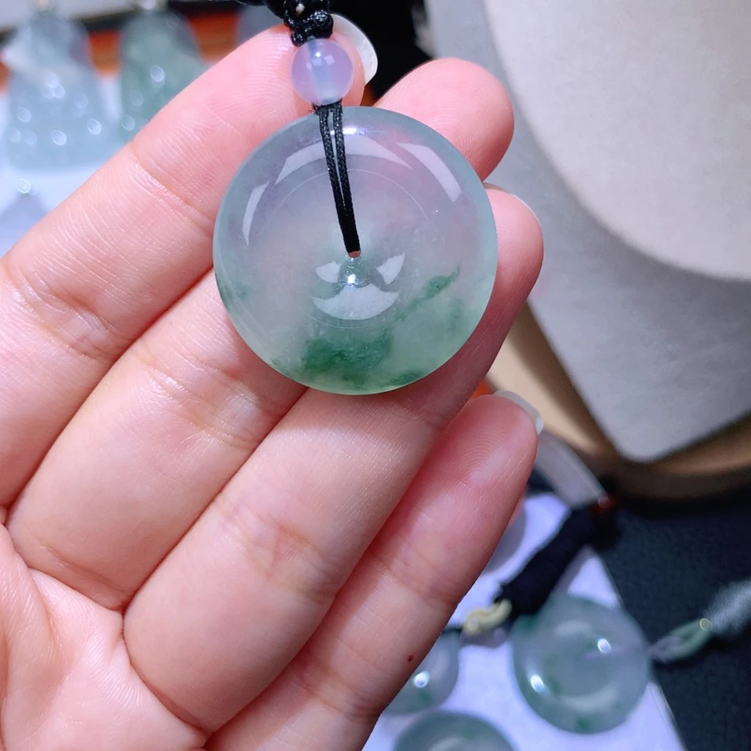 颈饰未镶嵌翡翠扣子