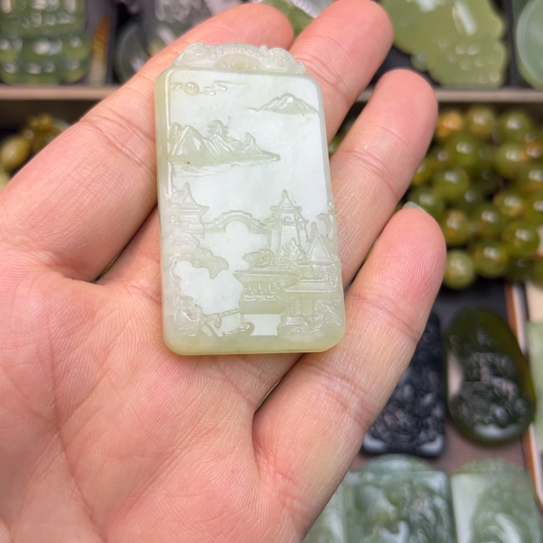 蛇纹石玉未镶嵌吊坠(不含链)