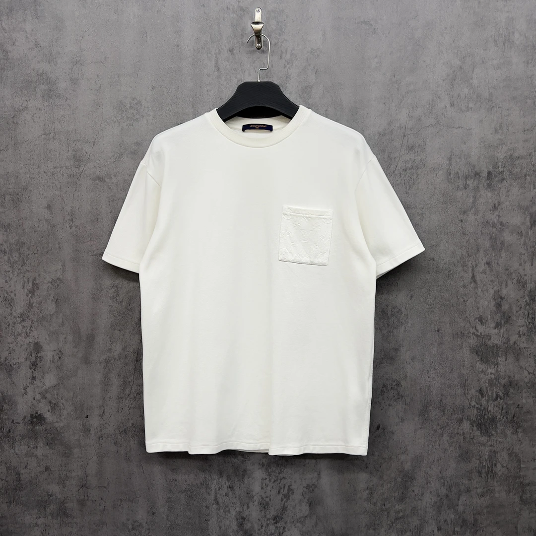 99新 LouisVuitton/路易威登 Lv新款口袋暗纹背Logo短袖/RK999/L