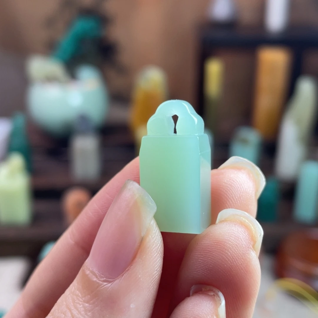 印石昌化石编号为4383