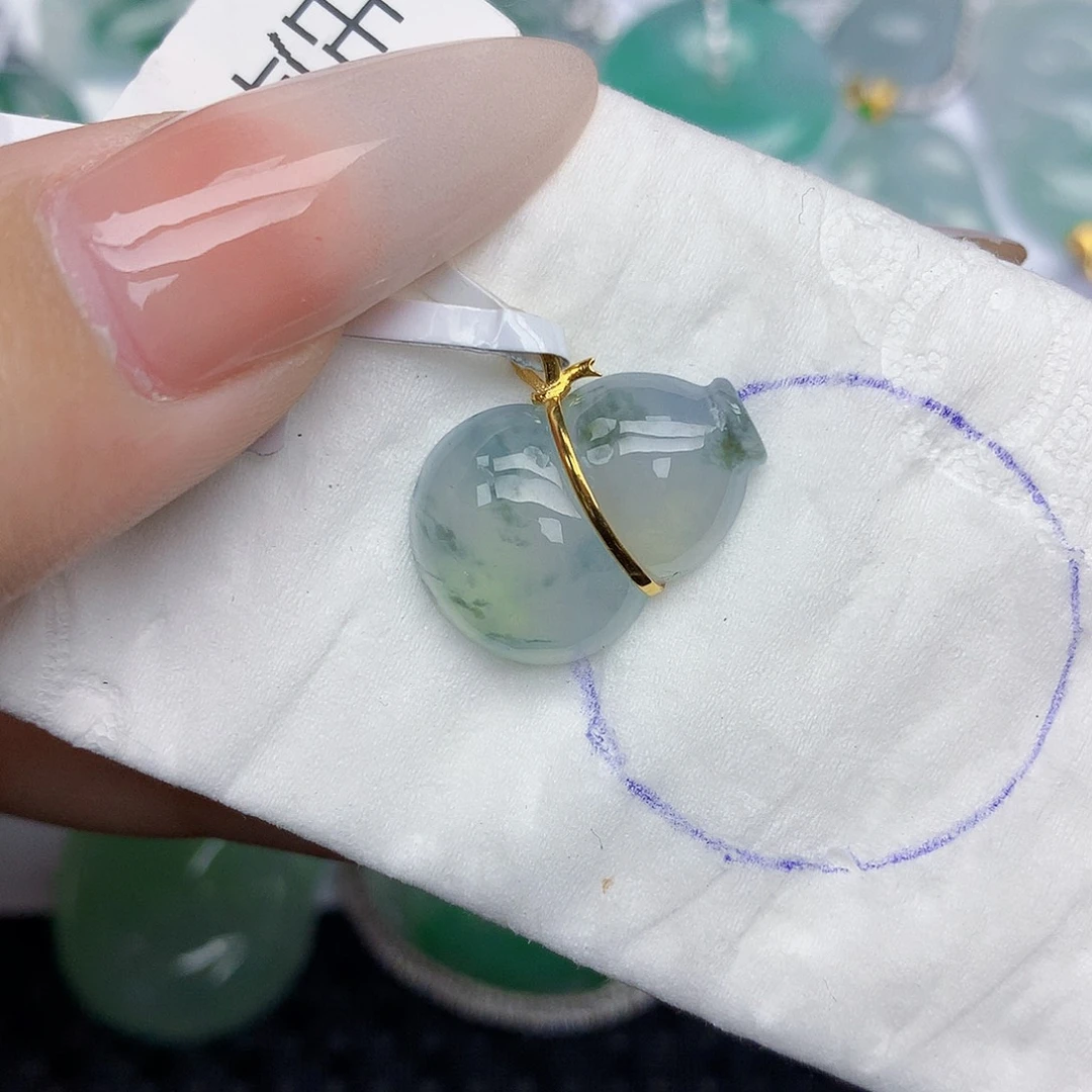 翡翠18K金镶嵌颈饰天然缅甸翡翠a货百元以上9元证书费自理