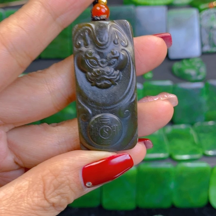 和田玉未镶嵌珠宝半成品