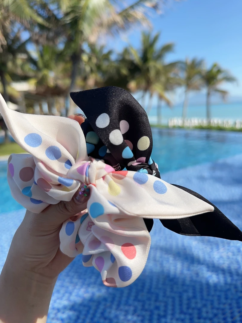 设计款波点蝴蝶结发圈T67